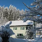 Saunahaus Apartment Annaberg im Lammertal
